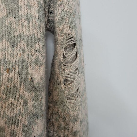 WILDFOX built in a day distressed Venice Canal oversized pink gray sweater XS - Picture 6 of 11